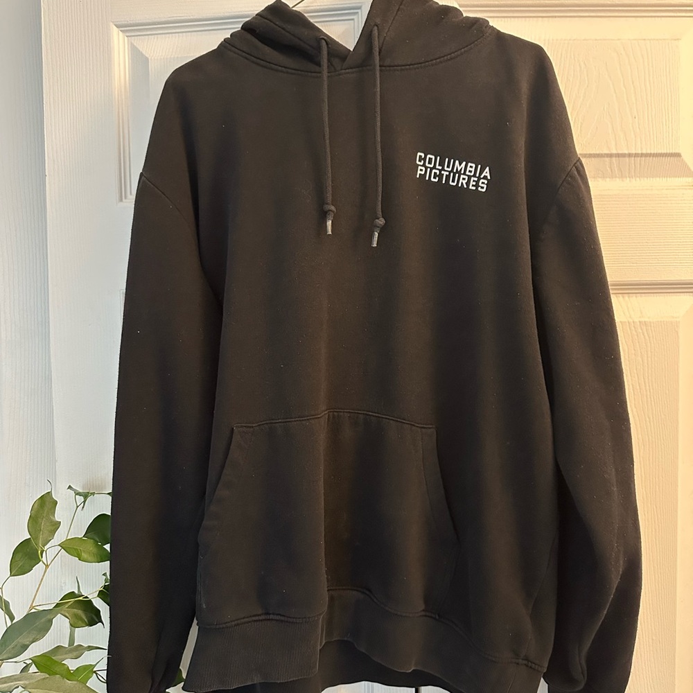 Divided Black “Columbia Pictures”Pullover Hoodie Sweatshirt
